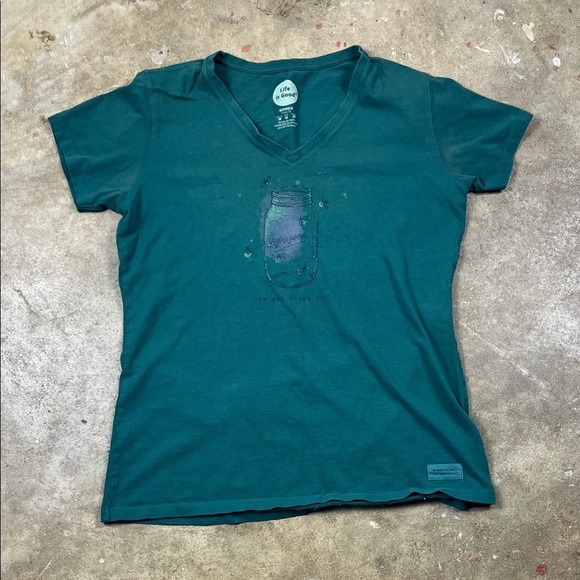 Life Is Good Tops - Life Is Good Green V-Neck Short Sleeve Tee
Size: Medium